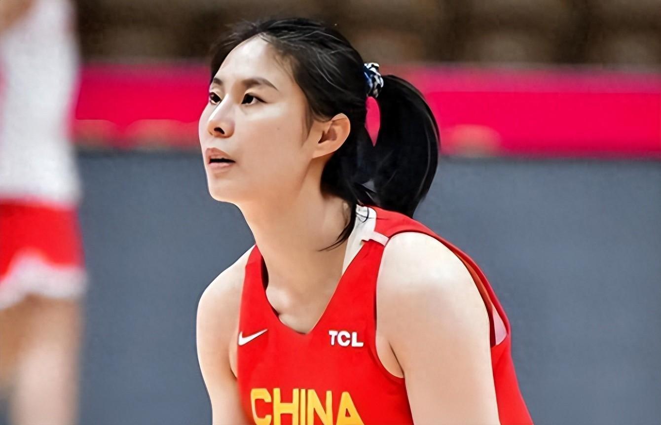 hth华体育注册-官宣！中国女篮公布最新一期大名单，王思雨、张子宇、刘禹彤领衔