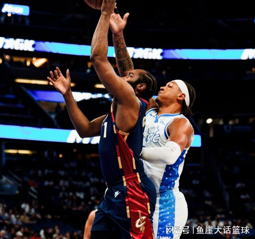 华体会一键直达-大爆冷！哈登30+8新援尽力，贝恩35+6立大功，米切尔25+5毫无借口